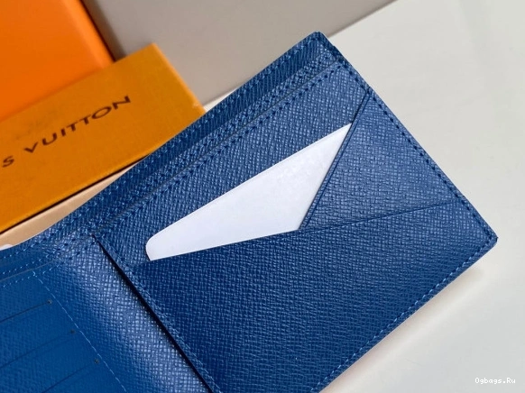 LOUIS VUITTON MULTIPLE WALLET 0505